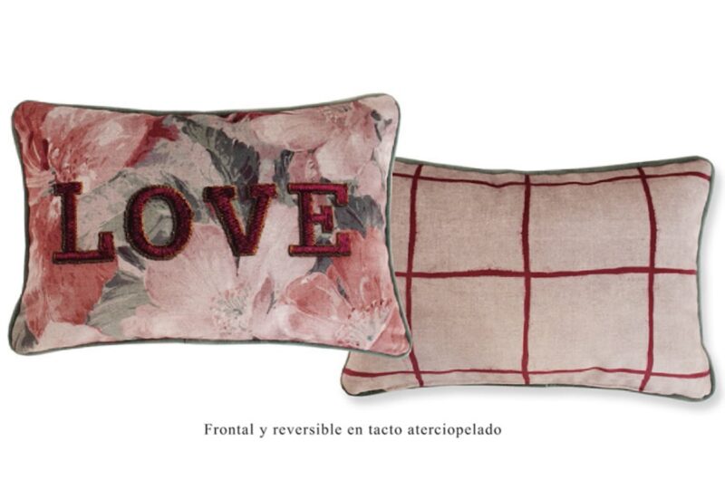 Cojin Reversible Love Aterciopelado