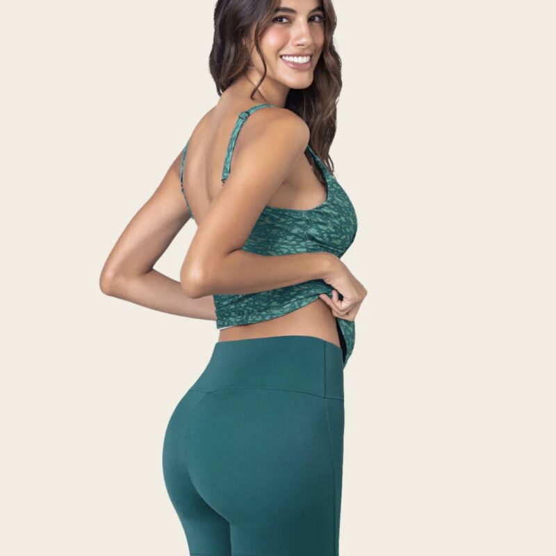 BAÑADOR REDUCTOR CAMISETA y SHORT LEONISA